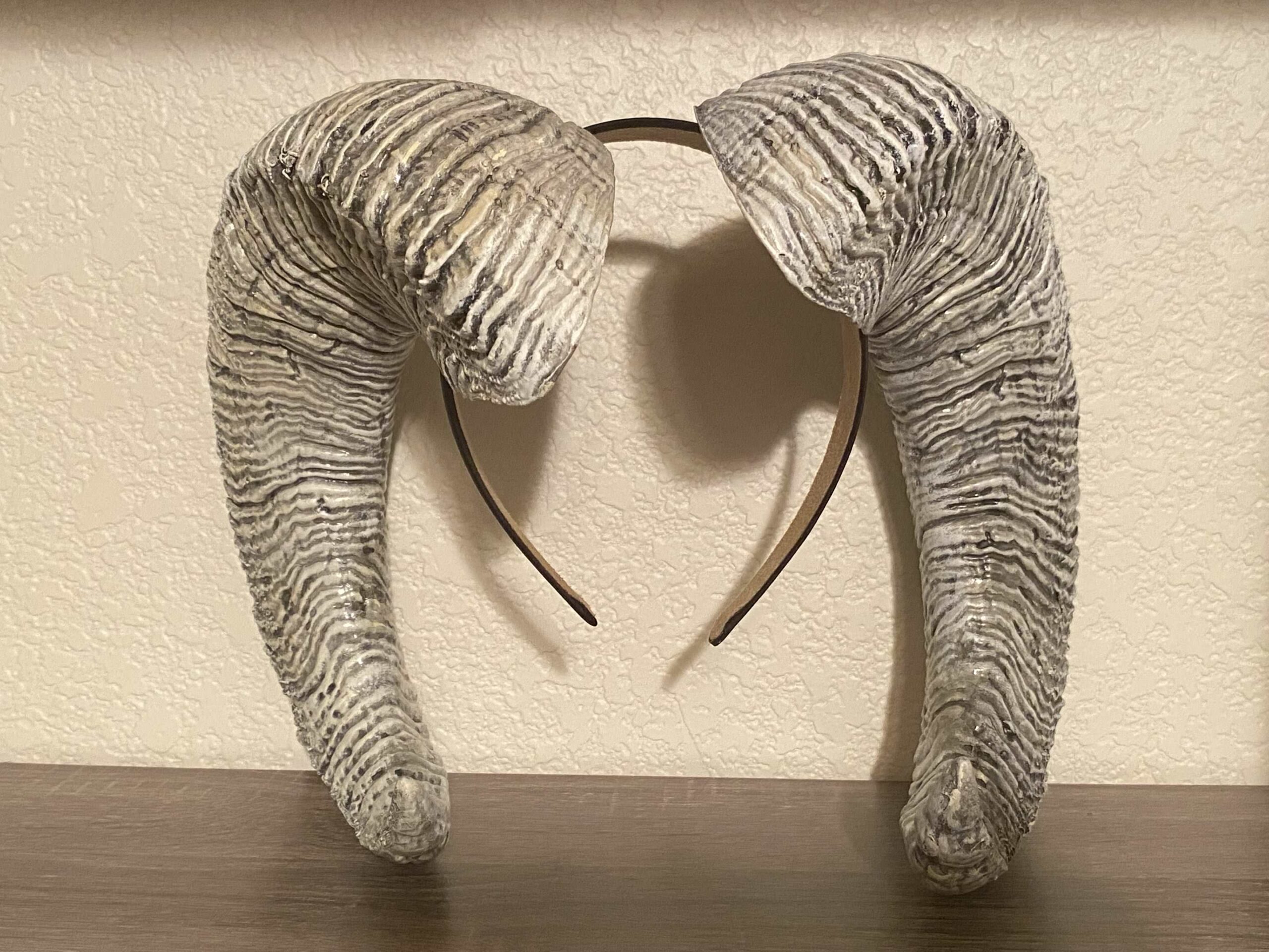 Raffle Horns